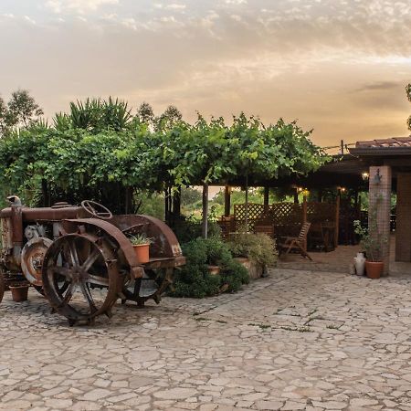 Il Sorgituro - Agriturismo Postiglione Екстер'єр фото
