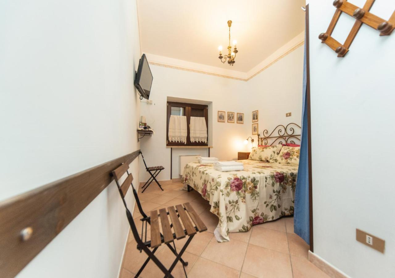 Il Sorgituro - Agriturismo Postiglione Екстер'єр фото