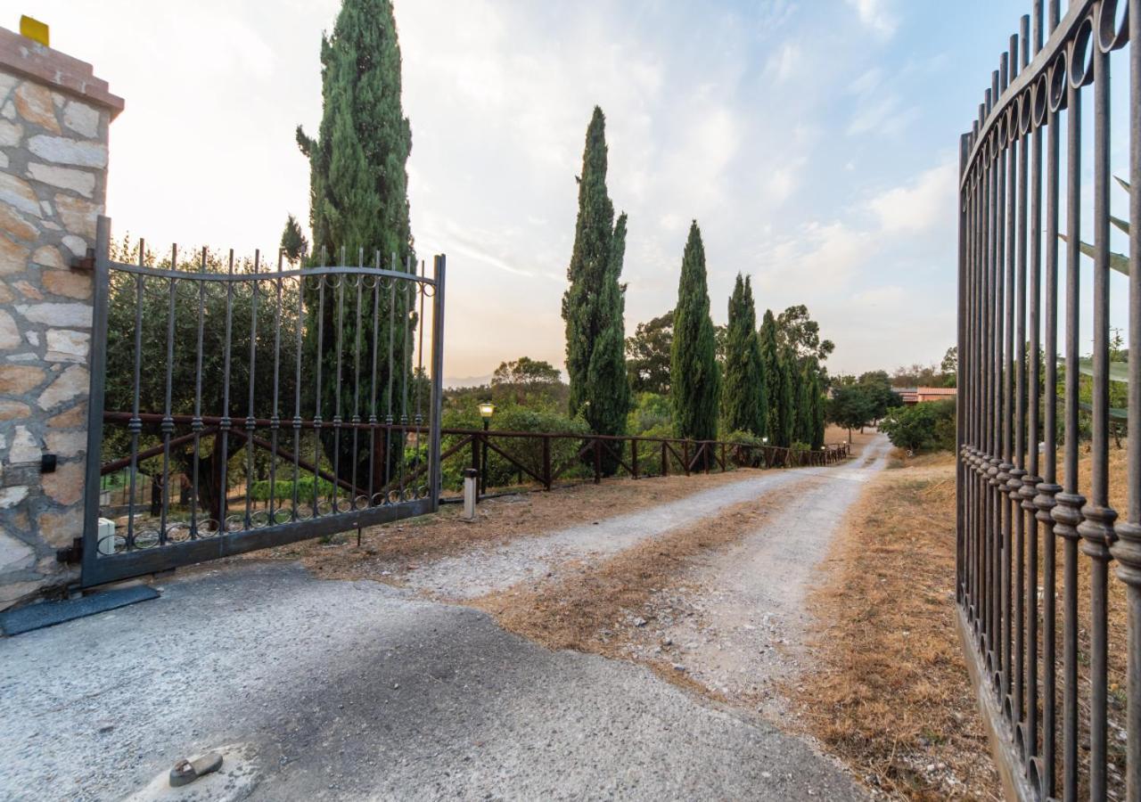 Il Sorgituro - Agriturismo Postiglione Екстер'єр фото
