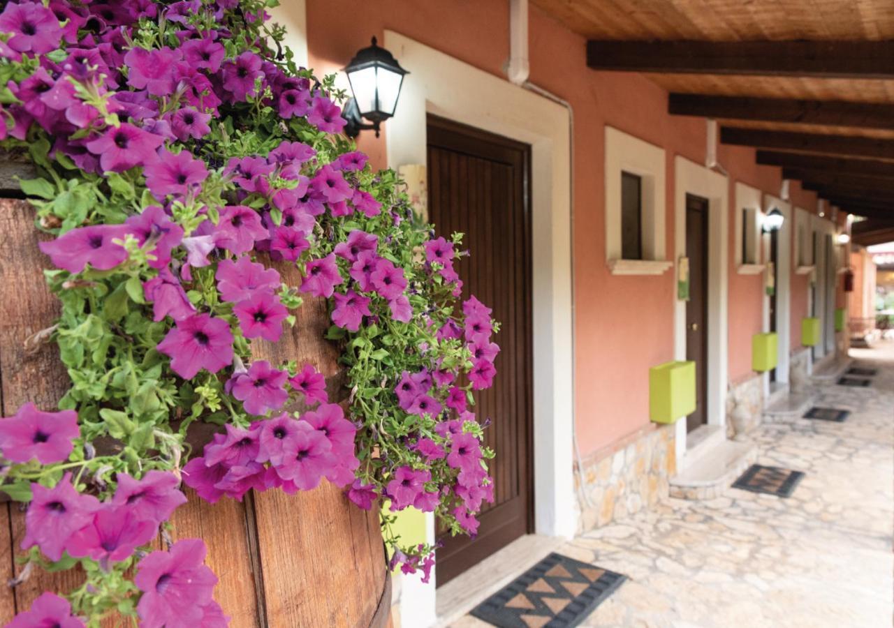 Il Sorgituro - Agriturismo Postiglione Екстер'єр фото